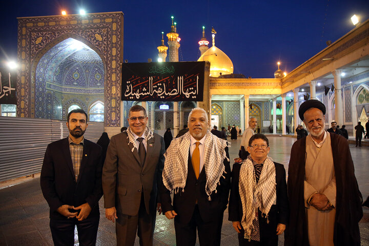 سفرای ۴ کشور آمریکای جنوبی در حرم بانوی کرامت حضور یافتند تصاویر