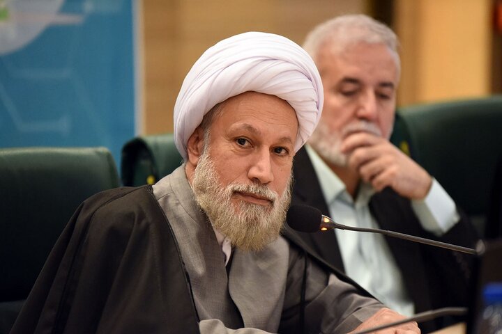ساخت تمدن نوین اسلامی مستلزم پژوهش بنیادی و کاربردی است ساخت تمدن نوین اسلامی مستلزم پژوهش بنیادی و کاربردی است