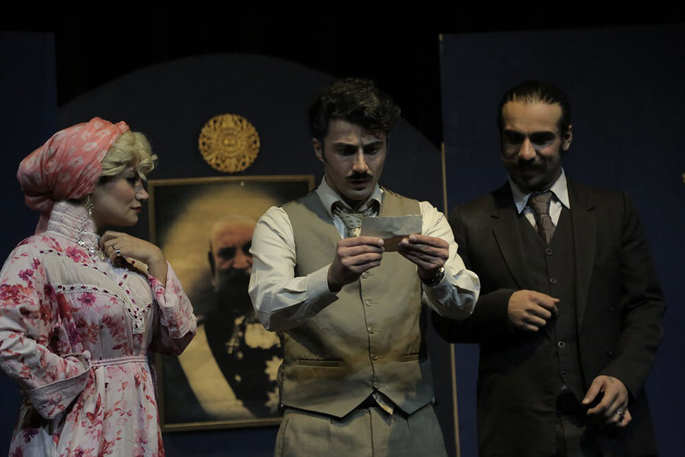 ماجرای رییس دفتر دروغگوی نماینده مجلس/ نمایش پیچیدگیهای سیاست