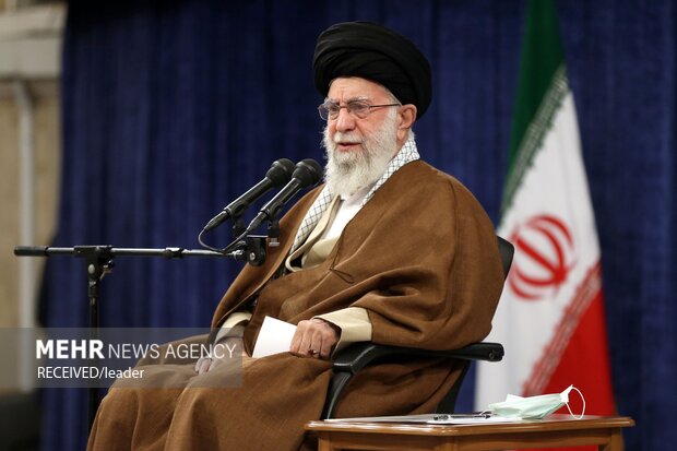 Şehitler İran milletinin kimliği