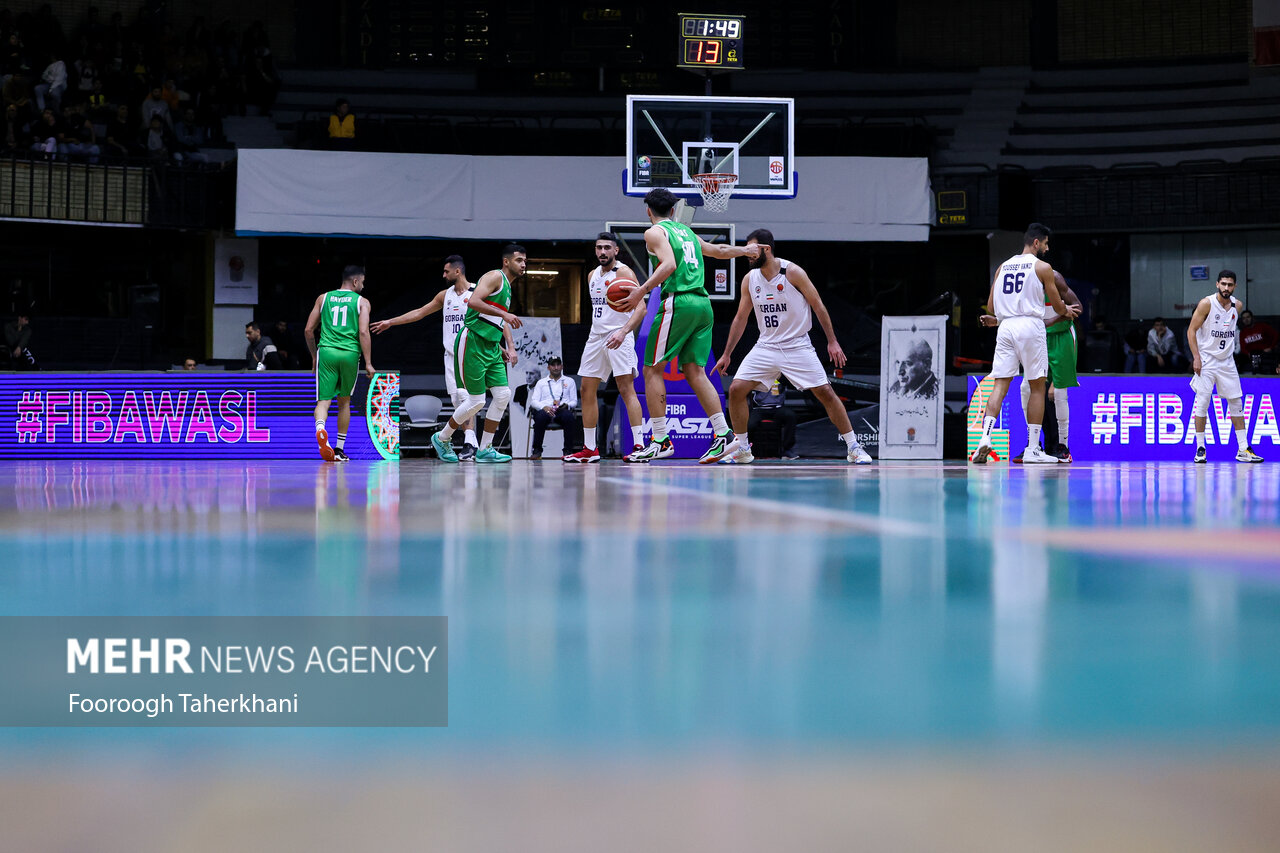 کاظمی:معضل شهرداری گرگان میزبانی خارج از خانه است نه فشار بازیها