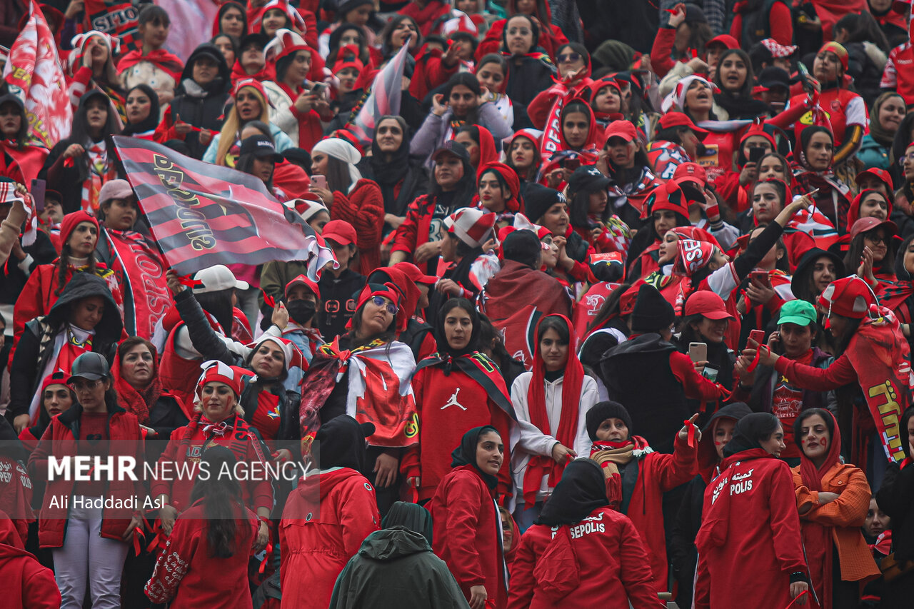 women to Iran stadium