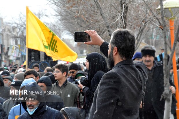 تشییع لاله گمنام فاطمی در شهرستان قوچان