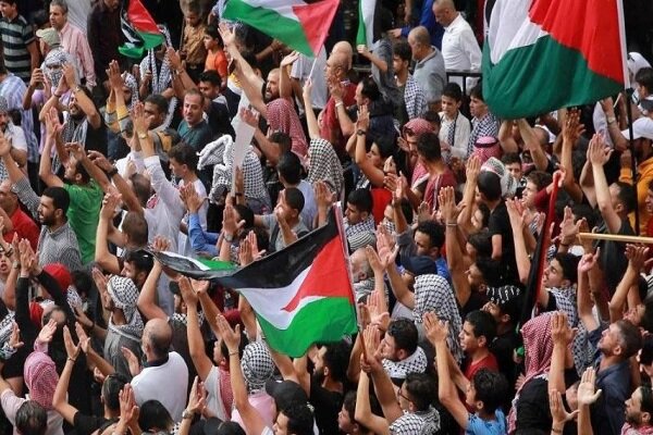 تظاهرات في دول عربية وإسلامية نصرةً لغزة وتنديداً بالعدوان