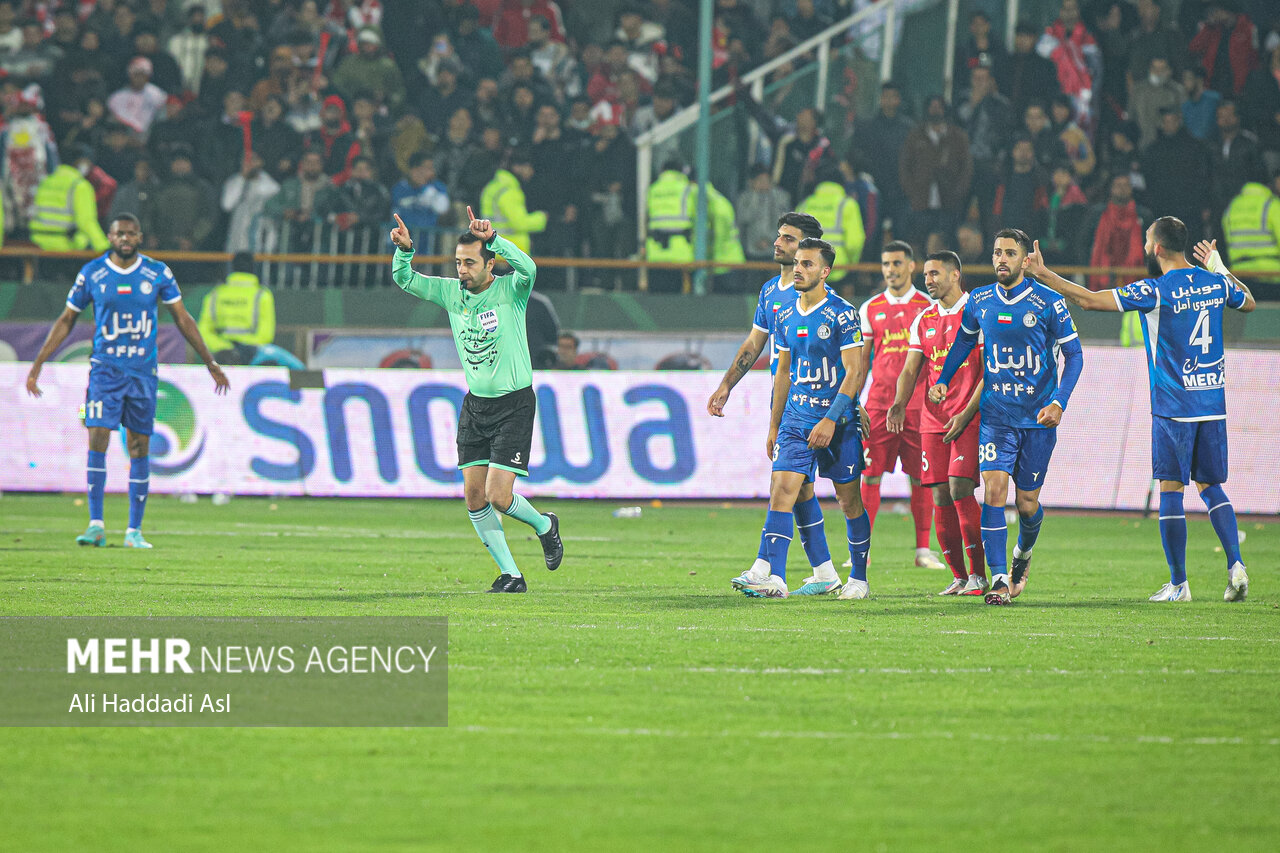 می‌خواستند VAR را هم دور بزنند/ حذف پرسپولیس از گزینه‌های قهرمانی