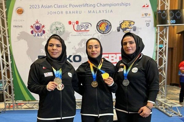 بانوان پاورلیفتینگ ایران در آسیا نایب قهرمان شدند