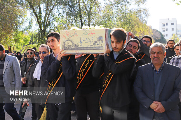 تشییع پیکر مطهر شهید گمنام در دانشگاه آزاد اسلامی گرگان