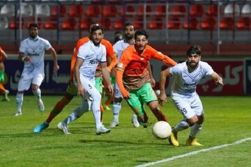 استقلال و پرسپولیس ۱۴ اسفند به مصاف حریفان می روند