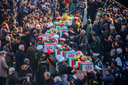 تشییع پیکر مطهر۶ شهید گمنام دفاع مقدس در تبریز