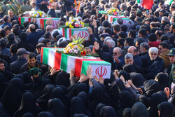 تشییع خودرویی و خاکسپاری خوشنامان در یزد