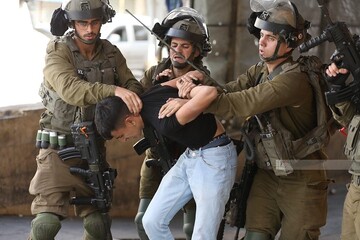 افزایش تعداد فلسطینی‌های بازداشت‌شده در کرانه باختری/ دستگیری بی‌دلیل زنان و کودکان