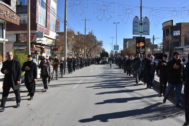 برگزاری مراسم دستهروی و عزاداری شهادت حضرت فاطمه(س) در قروه
