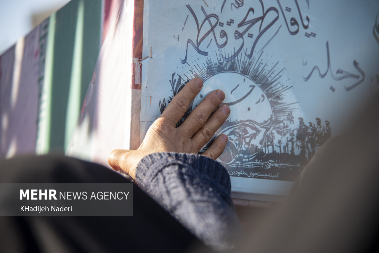 تشییع ۸ شهید گمنام در قزوین