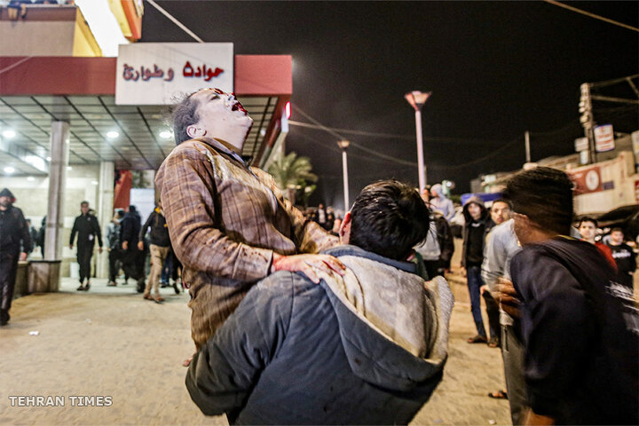 Israeli attacks continue as calls for a ceasefire in Gaza grow