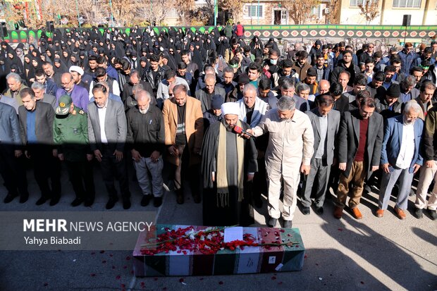 دانشگاه فرهنگیان و صنعتی کرمانشاه میزبان شهدای گمنام