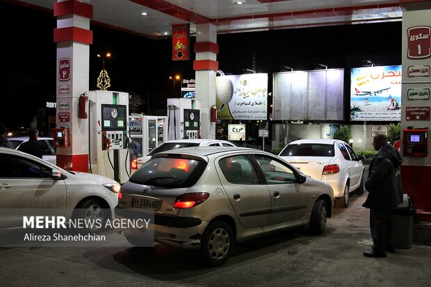 بازدید معاون استاندار از جایگاه های سوخت گیلان