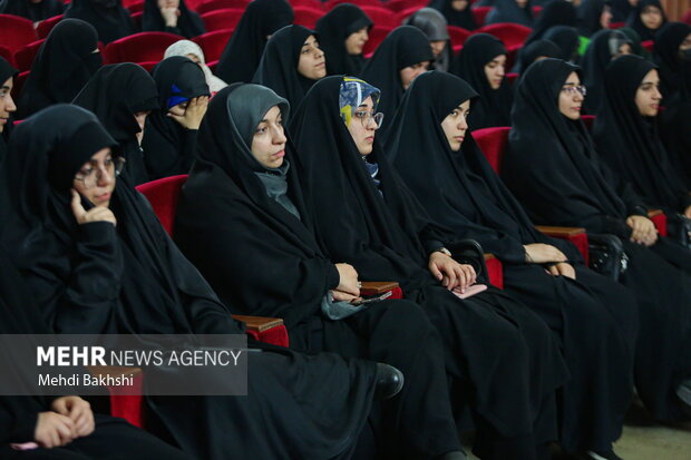 همایش بزرگداشت وحدت حوزه و دانشگاه