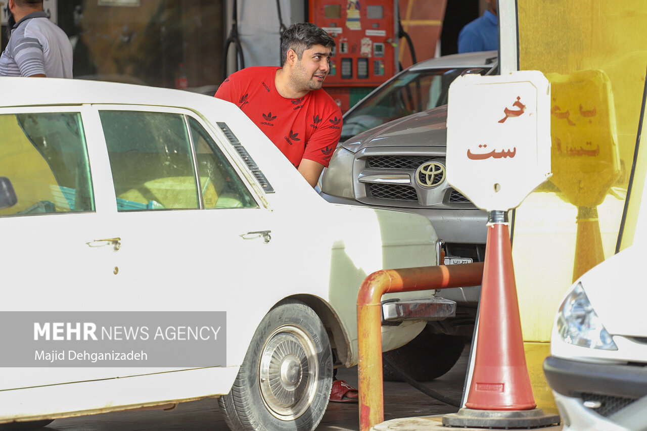 فعالیت عادی جایگاه های سوخت در استان تهران/تیر گنجشک به سنگ خورد