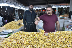 بازار خرید شب یلدا در اراک