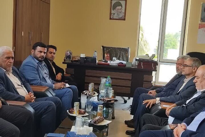 رسانهها برای مشارکت حداکثری مردم در انتخابات تلاش کنند رسانهها برای مشارکت حداکثری مردم در انتخابات تلاش کنند