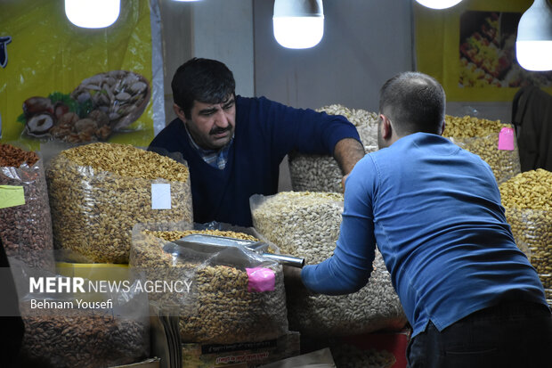 بازار خرید شب یلدا در اراک