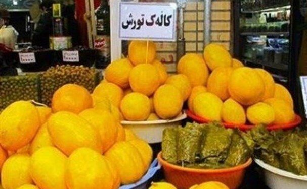 اجرای طرح‌ نظارتی ویژه یلدا در بازار/یلدا در کردستان رنگ نمی‌بازد
