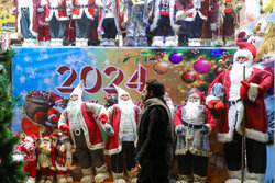 Iran's Christians celebrate New Year's Eve joyfully