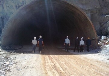 تونل «اسپژ» همچنان در نقطه ۲۵ درصد پیشرفت/ وعده ۲ ساله برای تکمیل پروژه