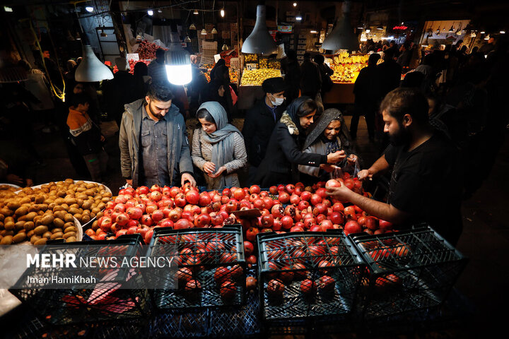 حال و هوای بازار در آستانه ی شب یلدا در همدان