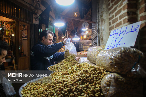 خرید شب یلدا در تبریز