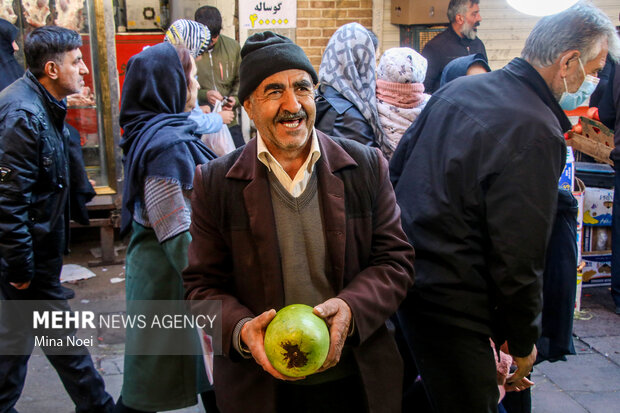 رسم و رسوم همدانیها در شب چلهنشینی/ از کرسی تا چنجه شکستن