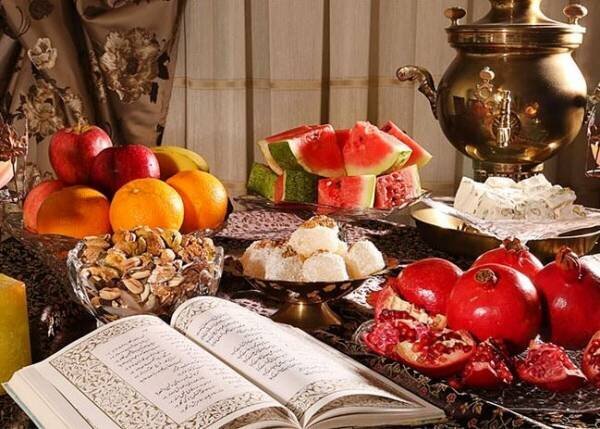 توزیع آجیل و میوه شب یلدا توسط گروههای جهادی دشتی بین نیازمندان توزیع آجیل و میوه شب یلدا توسط گروههای جهادی دشتی بین نیازمندان