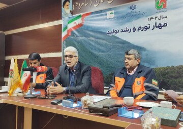 سرعت تردد قطارهای محور تهران - مشهد به ۱۴۰ کیلومتر بر ساعت رسید