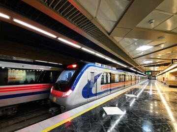 خدمات‌رسانی مترو شیراز در روز ۲۲ بهمن رایگان است