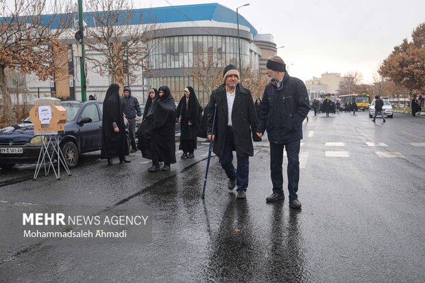 راهپیمایی زنجانی ها در محکومیت جنایات اسرائیل در غزه