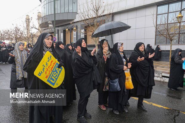 راهپیمایی زنجانی ها در محکومیت جنایات اسرائیل در غزه
