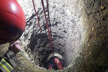 سقوط به عمق ۱۰۰ متری چاه در محی آباد کرمان جان مقنی را گرفت