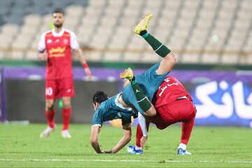 بازی با شمس آذر آسان نیست/ پرسپولیس حق اشتباه ندارد