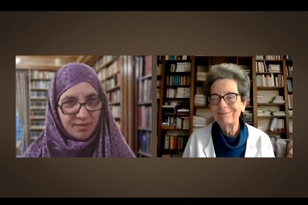 هانری کربن نشان داد که بعد از ابنرشد هم فلسفه اسلامی ادامه دارد