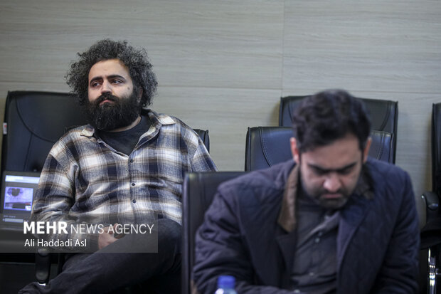 خوش صحبتان در عین حفظ مبناهایش، بسیار به گفتوگو معتقد بود