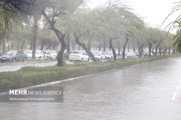 بارش باران در قزوین ادامه خواد داشت