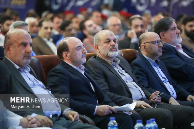 احمد وحیدی وزیر کشور در مراسم افتتاح دومین  مدیریت بحران ایران قوی حضور دارد1