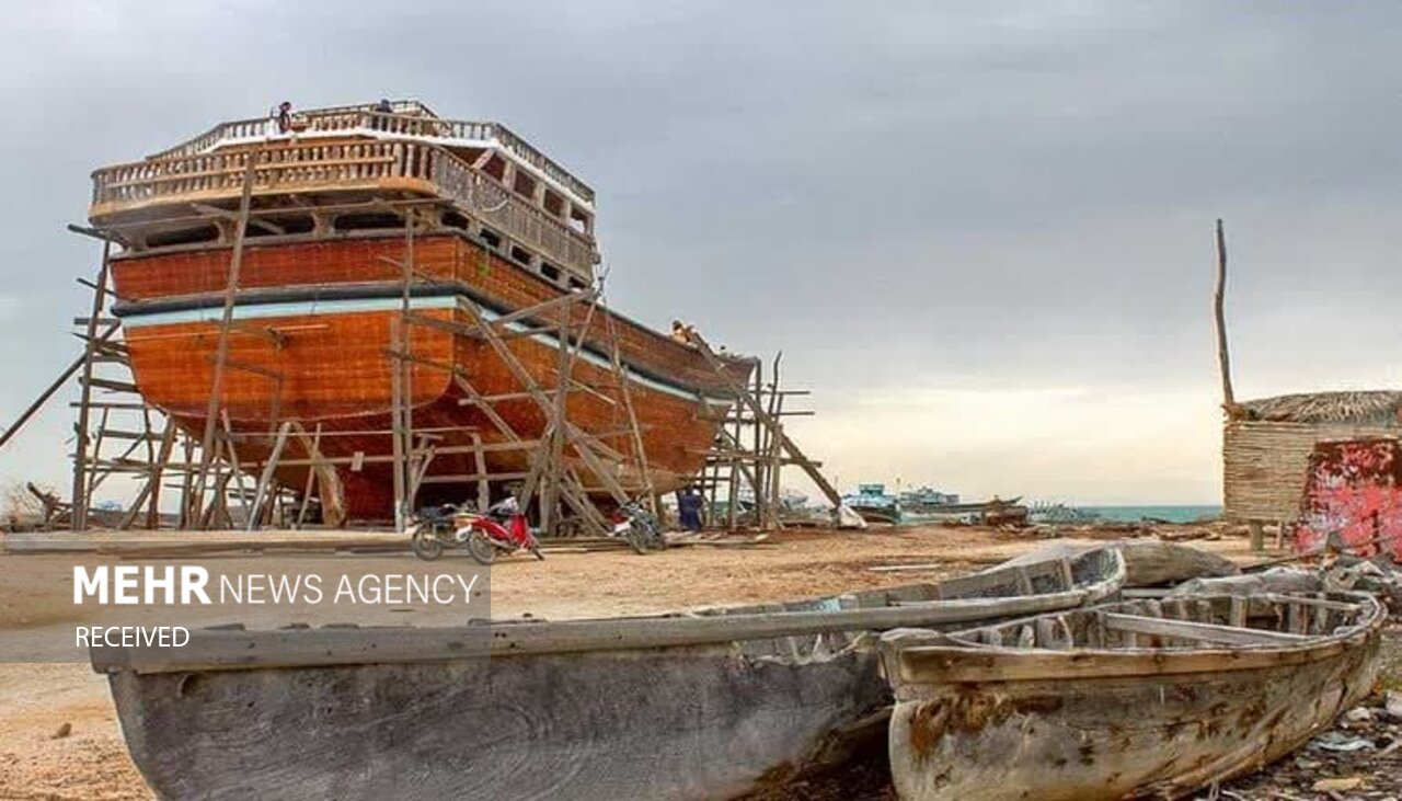 انتظار ساحل نشینان برای احیای «ته لنجی»؛ مزیت دریا به ساحلنشین بازگردد