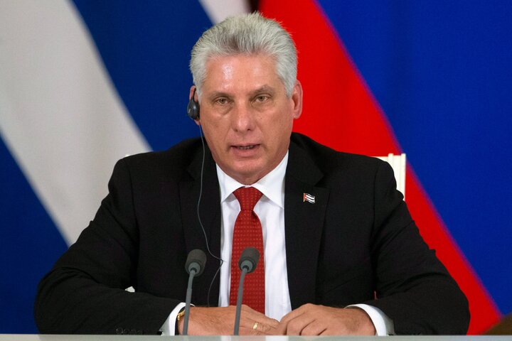 ادای احترام رئیس‌جمهور و وزیر خارجه کوبا به مقام شامخ شهید«رئیسی»