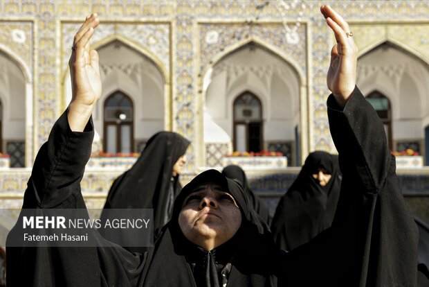 برگزاری مراسم سالروز وفات ام البنین(س)در حرم مطهر رضوی