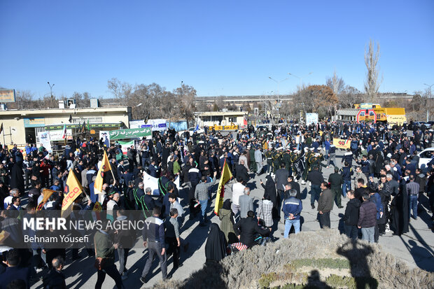 تشییع 2 شهید گمنام در استان مرکزی