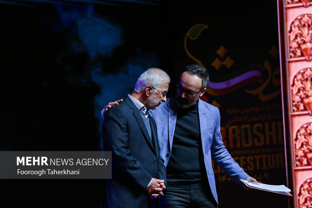 اسکندر مومنی دبیر ستاد مبارزه با مواد مخدر در مراسم اختتامیه پنجاه و سومین جشنواره بین المللی فیلم رشد حضور دارد