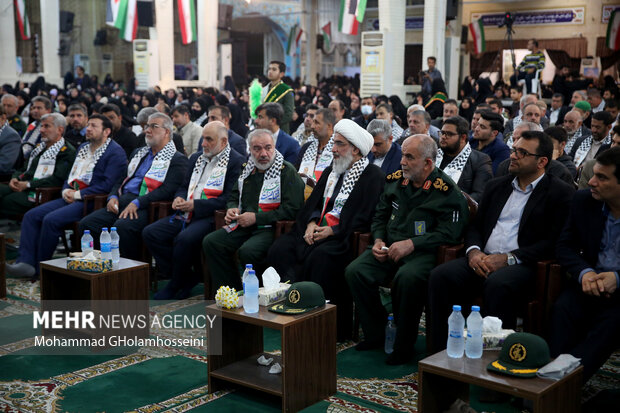 یادواره شهدای شهرستان بوشهر برگزار شد