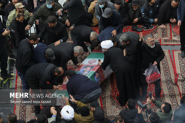 تہران میں شہید جنرل موسوی کی تشییع جنازہ، عوام کی بھرپور شرکت
