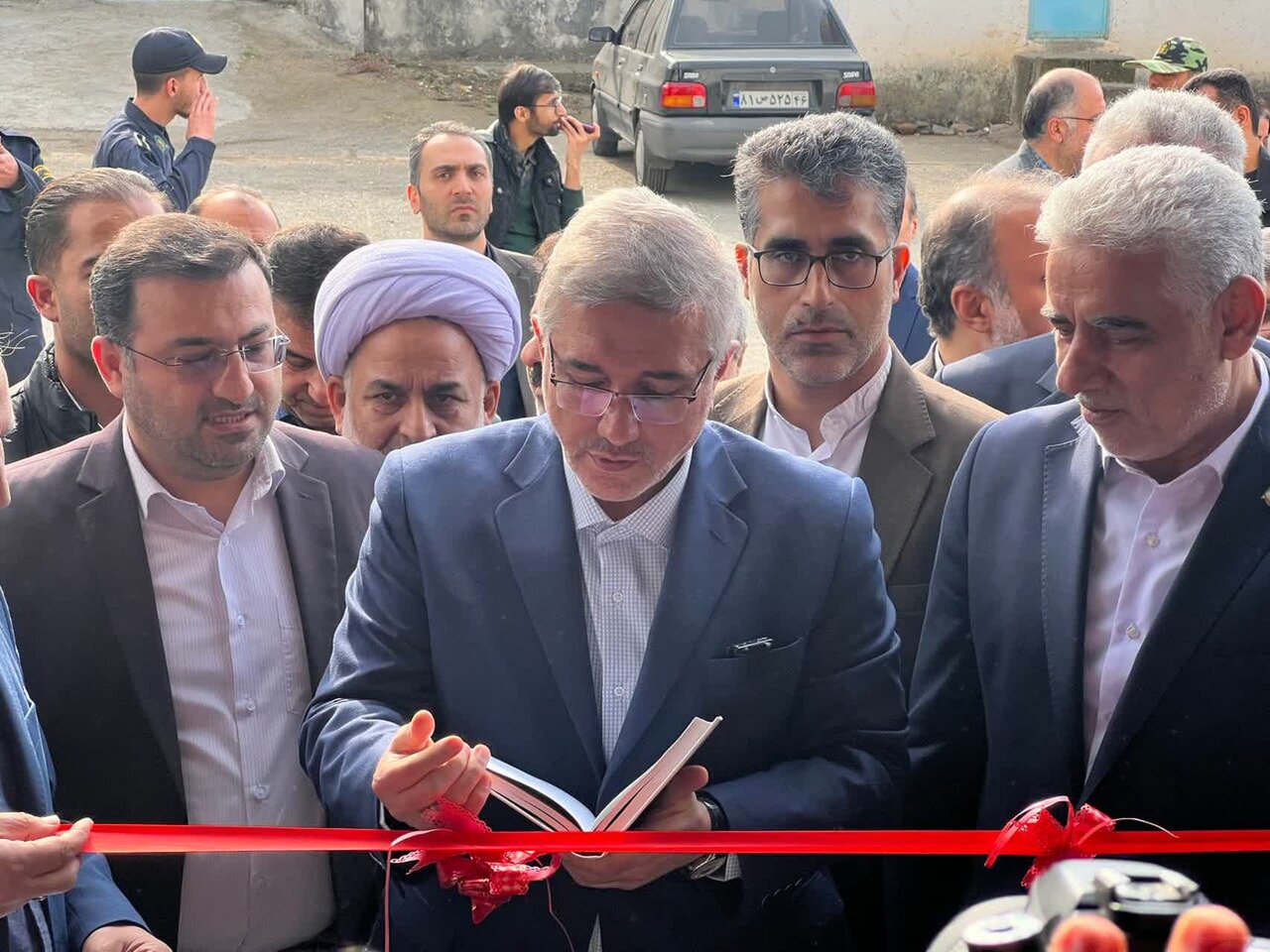 افتتاح ۲ طرح ورزشی و اشتغالزایی در زندان لاکان رشت افتتاح ۲ طرح ورزشی و اشتغالزایی در زندان لاکان رشت